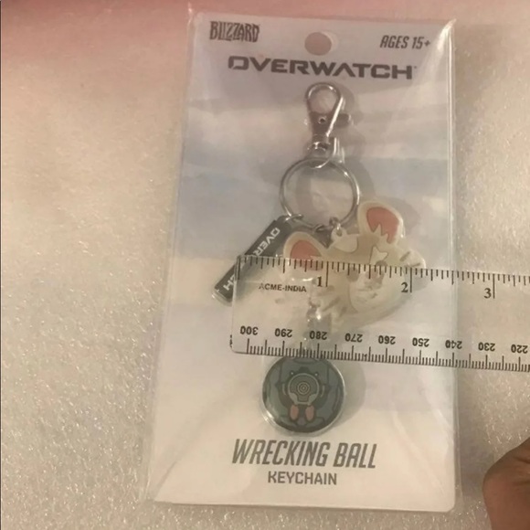 Blizzard -Overwatch Wrecking ball  clip key chain - Picture 4 of 4